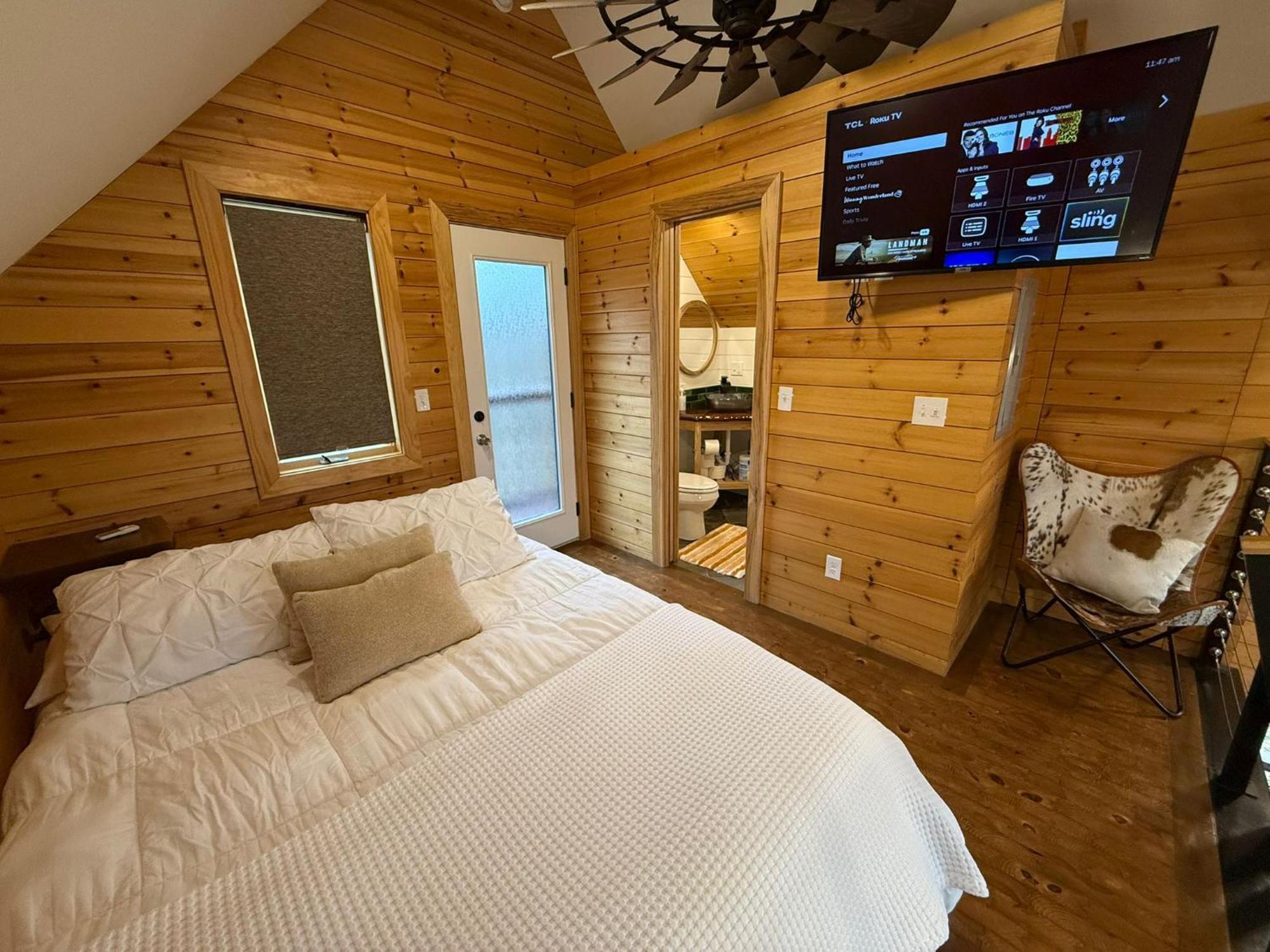 The Tree House In Bentonville Exterior photo