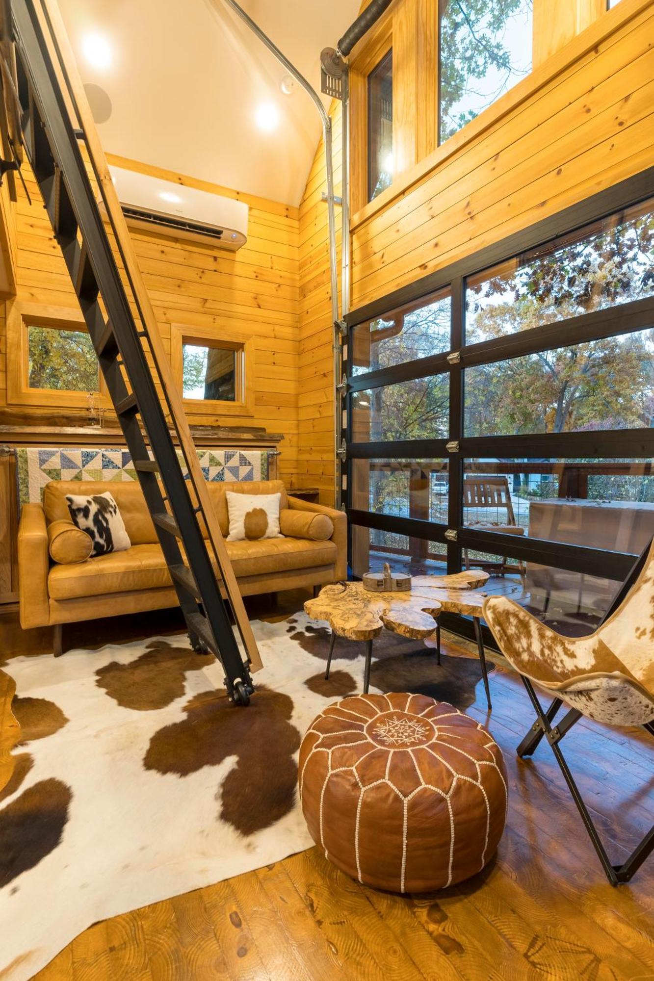 The Tree House In Bentonville Exterior photo